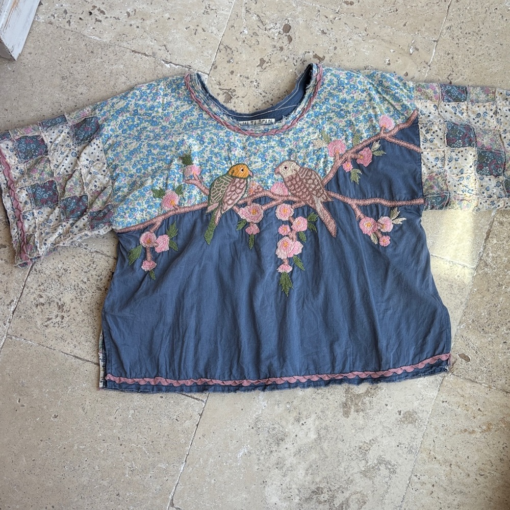 Magnolia Pearl Parakeet Matilda top